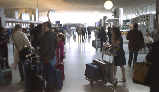 الغاء الاف الرحلات الجوية في فرنسا بسبب الاضراب