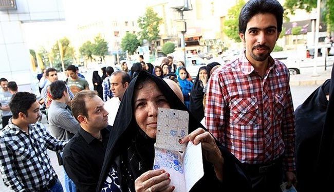 الانتخابات الايرانية..روحاني في مقدمة النتائج الاولية