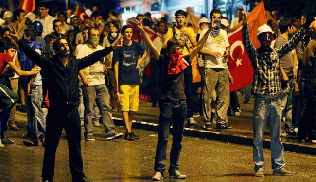 اليوم الثامن والعشرون للاحتجاجات ضد اردوغان
