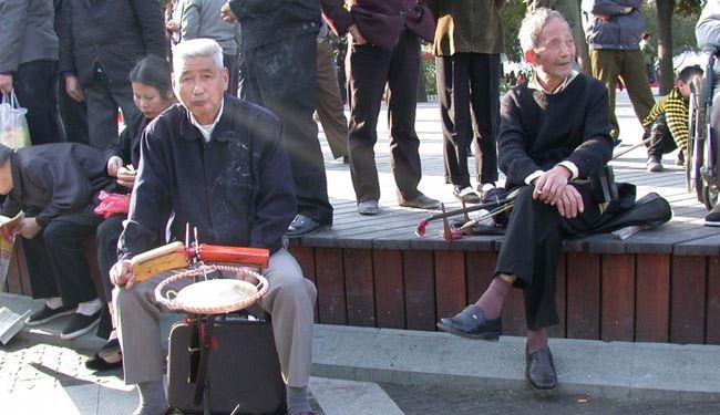 جریمه سنگین بی توجهی به والدین سالمند در چین