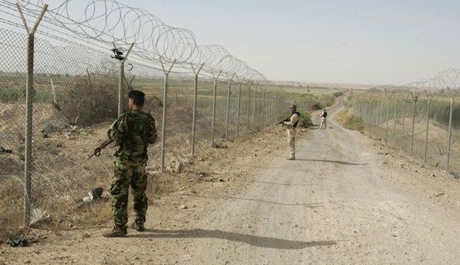 Syria militants kill Iraqi border guard