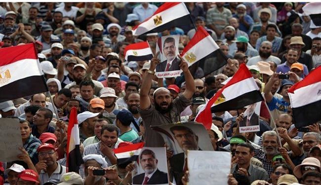 اعتراضات گسترده دراولین روز کاری دولت جدید مصر
