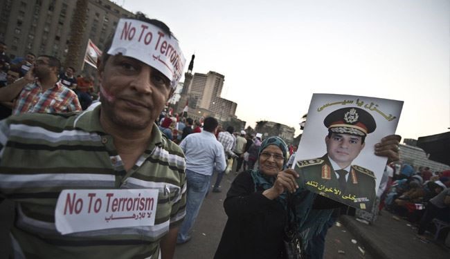 المصريون يتظاهرون في مليونية النصر والعبور