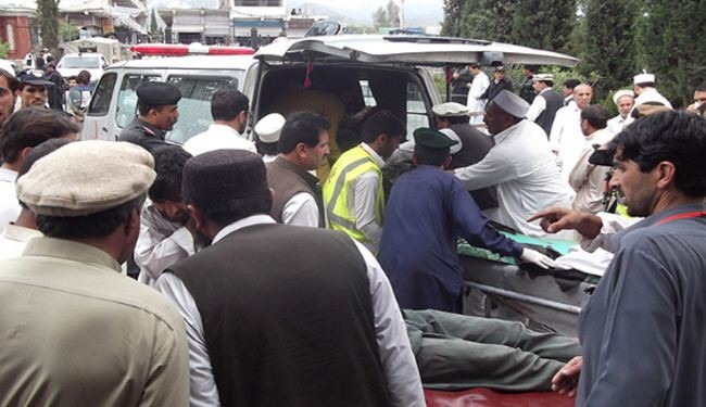 اربعة قتلى في انفجارين في كراتشي جنوب باكستان