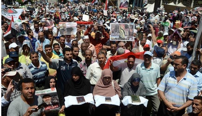 صف آرایی مخالفان و حامیان مرسی