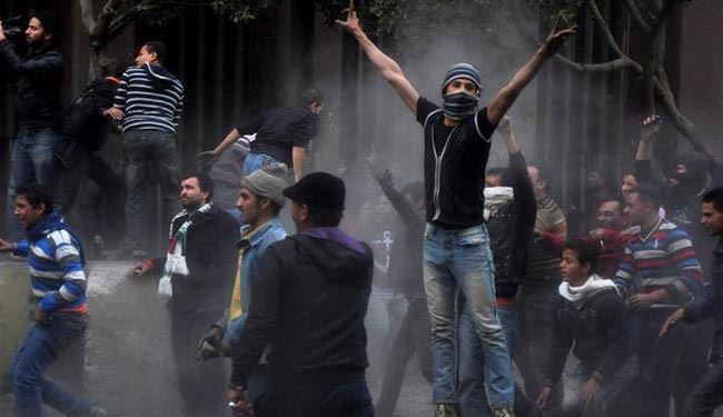 کارشناس مصری: اشتباهات اخوان، توجیه‌گر کودتا نیست