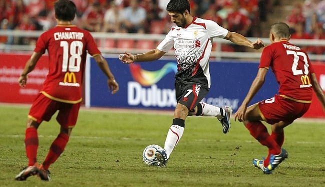 فوز ليفربول على منتخب تايلاند 3-صفر