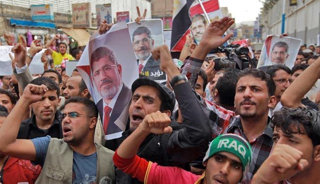 مسيرة لانصار مرسي نحو مقر المخابرات الحربية