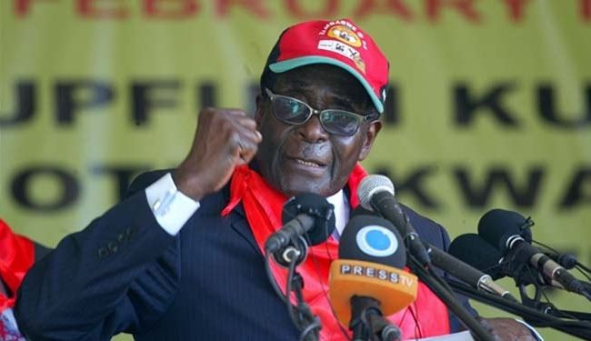 'Mugabe likely to win Zimbabwe vote'