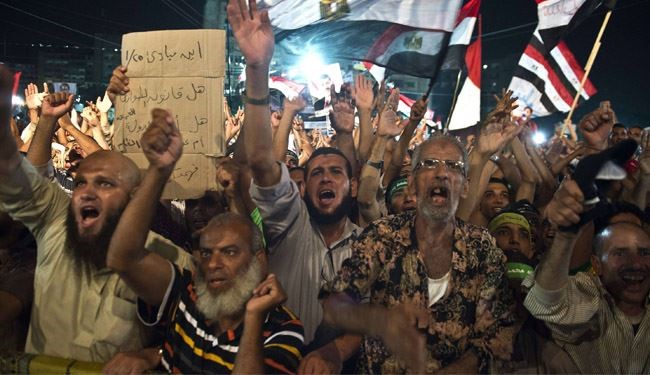 یک کشته در درگیری طرفداران مرسی با مردم مصر