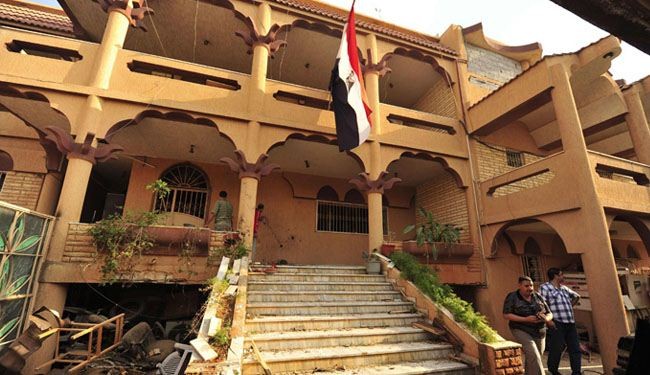 Blast hits Egypt consulate in Libya