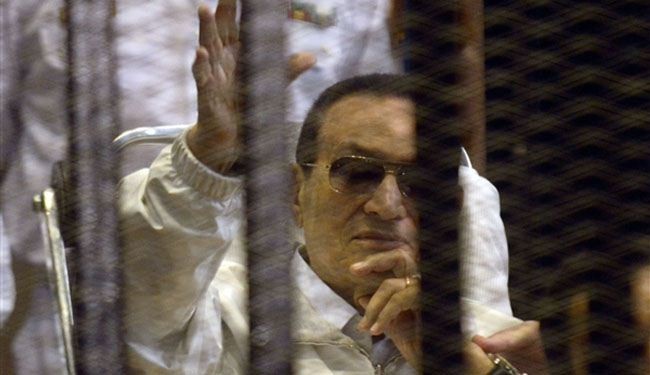 Egypt court orders Mubarak release