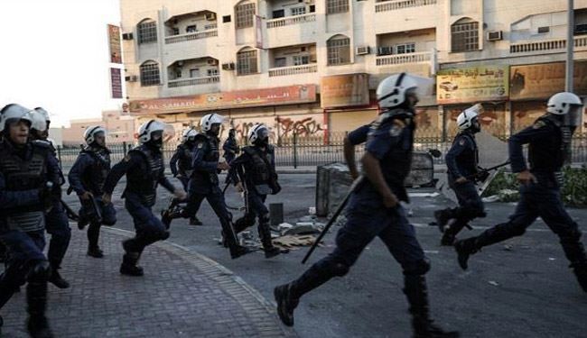 شکنجه جوان بحرینی در خودروی پلیس + عکس