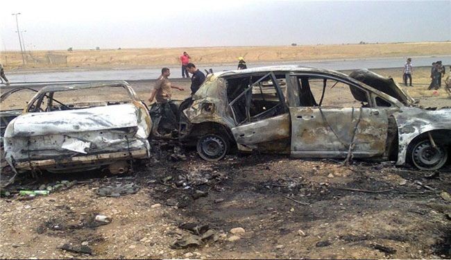 Premature car bomb blast kills 40 militants in Syria