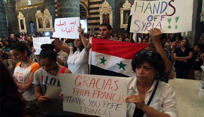 استمرار التنديد بالتدخل العسكري بسوريا والبابا يدعو للسلام