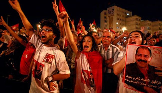 Tunisians stage anti-government rally