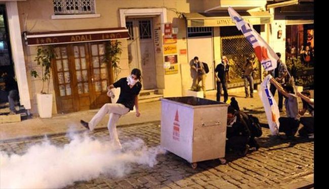 Demonstrator's death stirs protests in Turkey