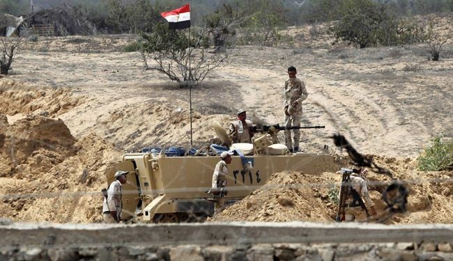 4 قتلى بانفجار سيارة استهدفت مقرا امنيا مصريا برفح