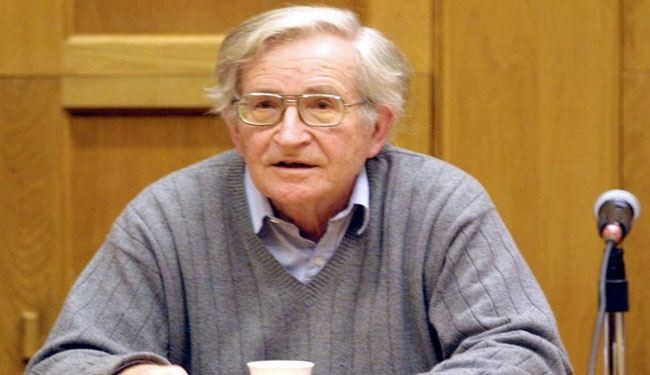 Chomsky slams US ‘torturing’ of Iran
