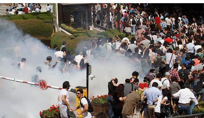 علت اصلی ادامه اعتراضات در ترکیه چیست؟