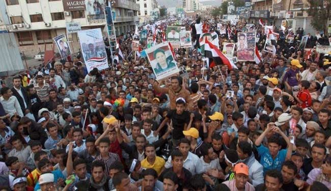 Yemenis wage major protest against US, Israel