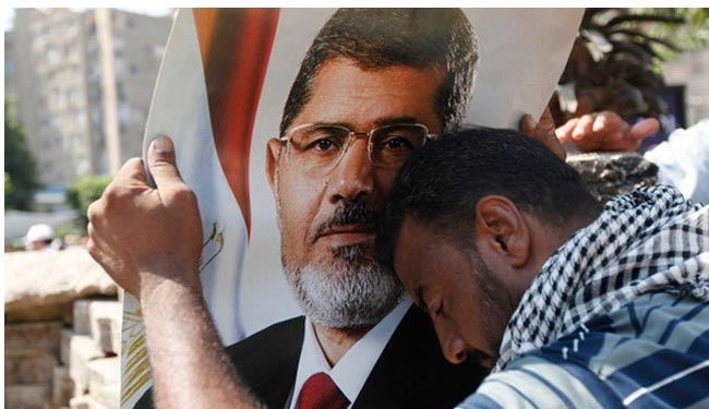 واکنش تند امارات به حمایت تونس از مرسی