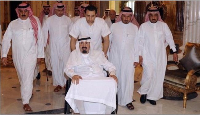 المنار:ترجيح بانقلاب داخل آل سعود يقصي الملك وولي عهده