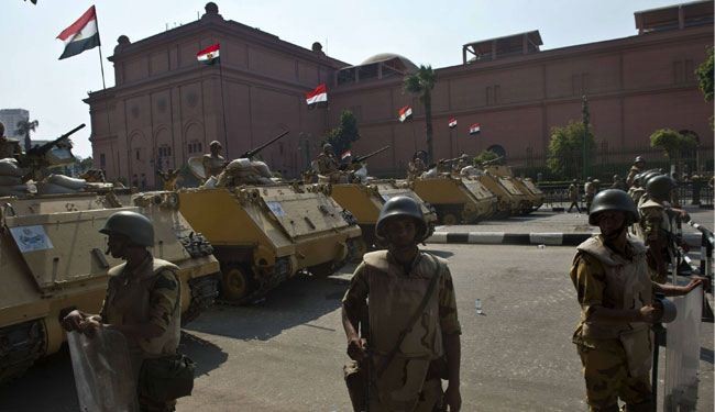 تكثيف للجيش والشرطة بالتحرير استعدادا لتظاهرات الإخوان