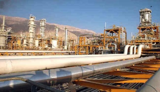 تركيا تستورد 5 ملايين طن من النفط الإيراني عام 2014