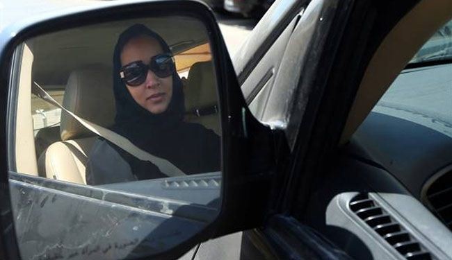 Saudi women fear repercussions of defying driving ban