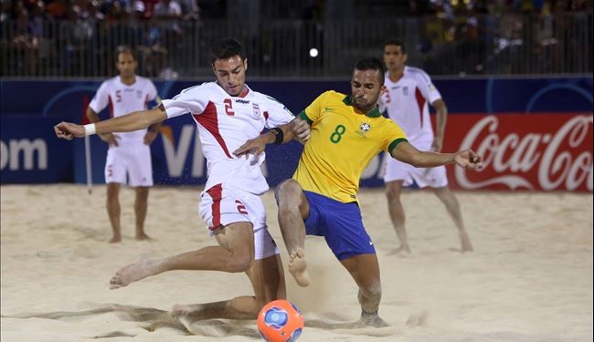 ايران تواصل عروضها المميزة بكأس القارات