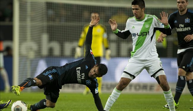 تعادل فولفسبورغ وهامبورغ 1-1