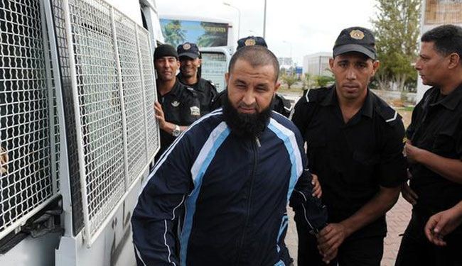 اعتقال سلفيين يشعل مواجهات مع الشرطة في تونس
