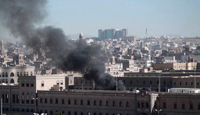 6 doctors among 25 dead in Yemen defense ministry blast