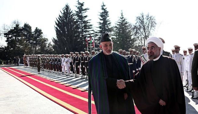 President Rouhani officially welcomes Afghan counterpart