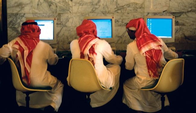 Saudi Arabia silencing online critics: HRW