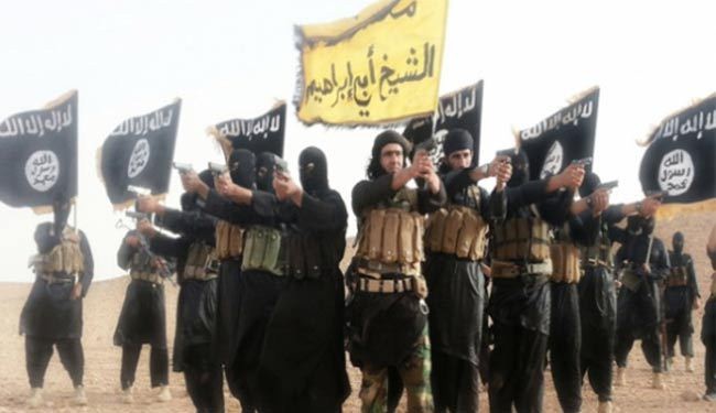 مسلحو (داعش) يقطعون رؤوس 3 علويين