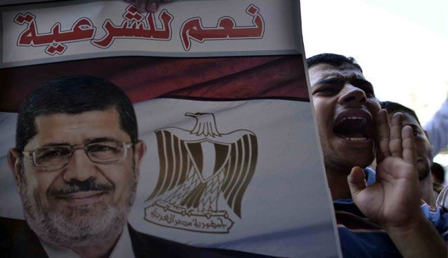 إحالة مرسي إلى الجنايات في قضية الهروب من 