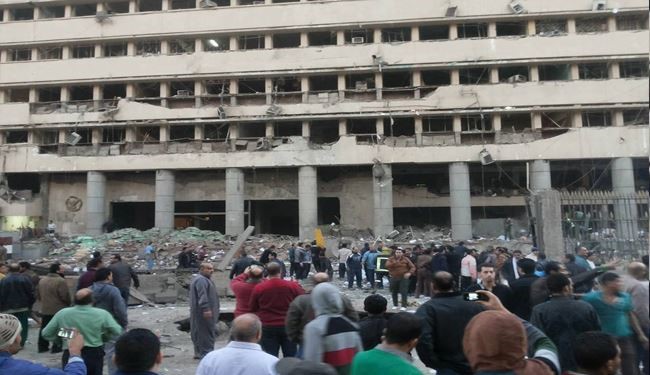 4 کشته و 76 مجروح در انفجار قاهره