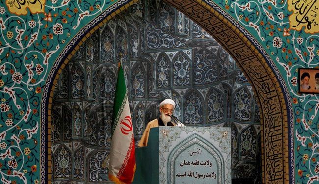 خطيب الجمعة: مواقف ايران قوية وثابتة بشأن منشآتها النووية