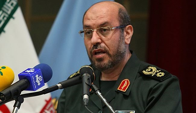 وزير الدفاع الايراني يؤكد ضرورة الجهوزية امام نظام الهيمنة