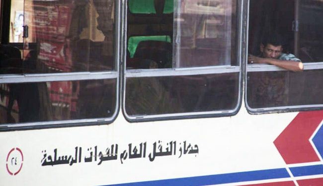مقتل 4 جنود مصريين واصابة 9 بهجوم على حافلتهم في سيناء