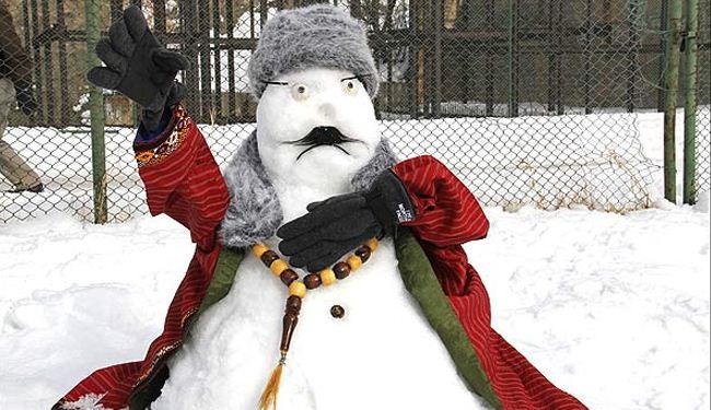 In Picture: Snowman Festival in Iran