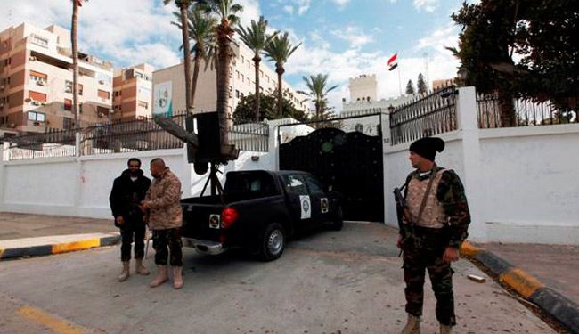ليبيا: الافراج عن افراد البعثة الدبلوماسية المصرية المختطفين