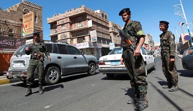 Gunmen attack military bus in Yemen, two killed