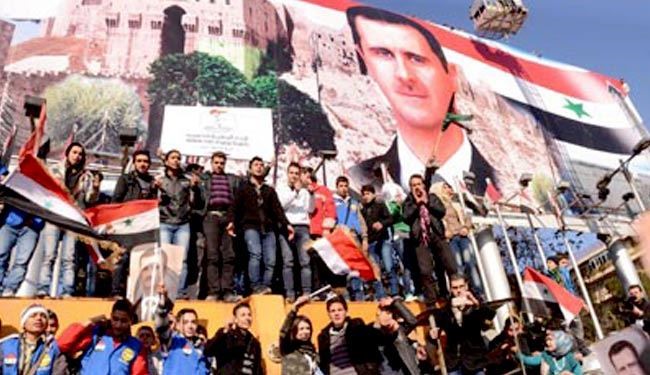 راهپیمایی گسترده مردم حلب در حمایت از ارتش + عکس