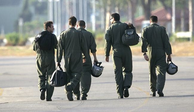 Israeli pilots jailed for storing sensitive data on smartphones