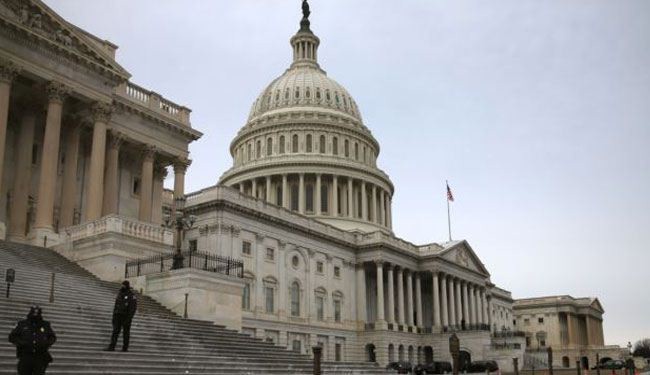 الكونغرس الأميركي يسمح للحكومة الاستدانة لمدة عام دون سقف