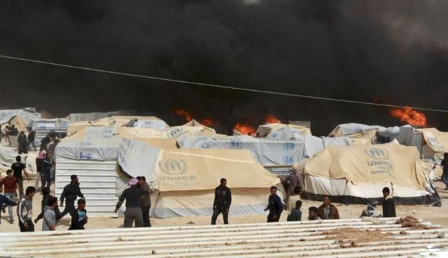 حريق يأتي على خيم للاجئين السوريين في لبنان