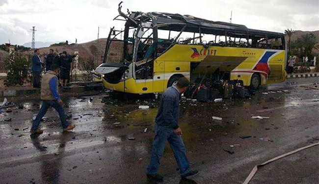 مقتل واصابة 17 سائحا في انفجار جنوب سيناء